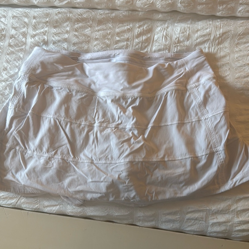 White lululemon skirt